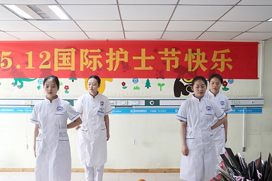 成都癲癇病醫院慶祝5.12國際護士節，成都神康癲癇醫院舉辦護理專業知識比賽和優秀護士評選活動