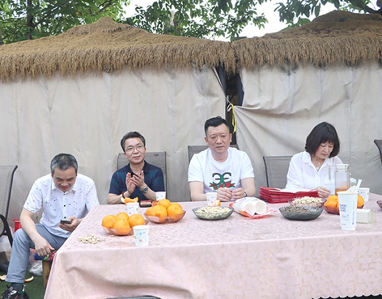 【成都癲癇病醫(yī)院】【天使在身邊】5月12日，成都神康癲癇醫(yī)院國際護(hù)士節(jié)戶外團(tuán)建紀(jì)實(shí)